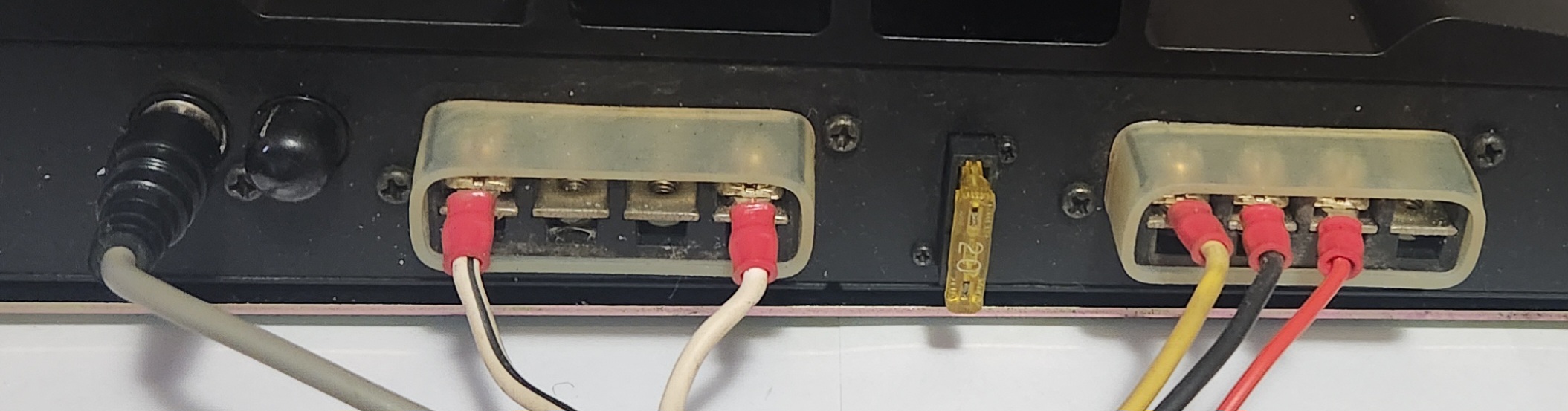 Premium Audio Amplifier plug layout
