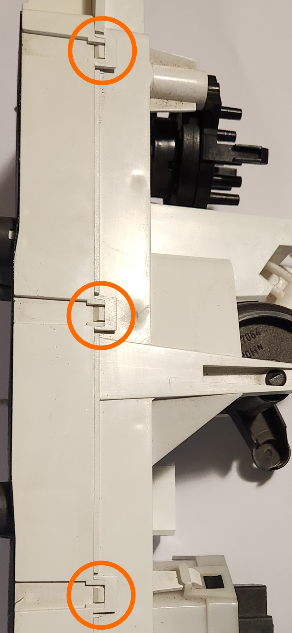 Air conditioner controls top clips