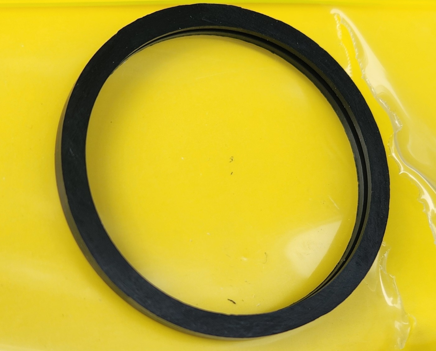 Rubber seal for thermostat